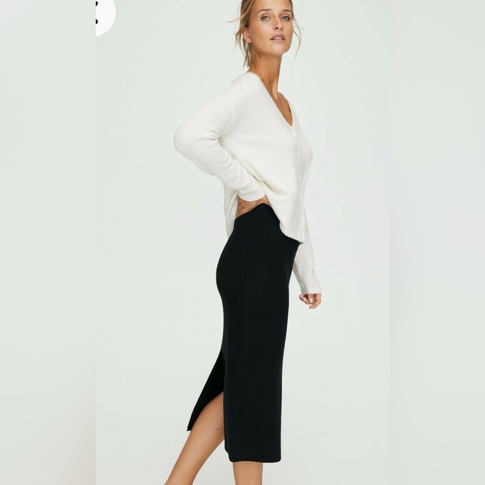 Vero Moda black midi skirt small S